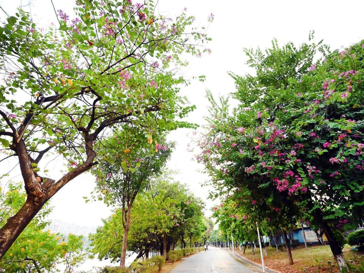 Lavande Hotel Dongguan Songshan Lake Huawei Екстер'єр фото